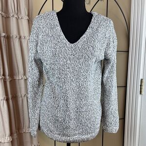 Cupcake Francesca's Collections Black White V-neck Sweater Laced Back Size S NWT